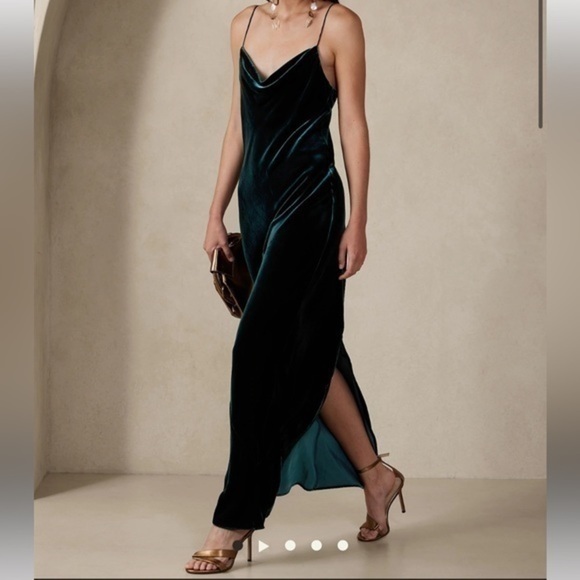 [NWT] Banana Republic Rita Velvet Maxi Dress (Small Tall) - Picture 1 of 5